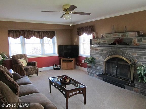 Living Room/Family Room