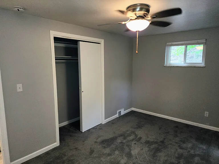 251-253 Dakota Ave #1 — Photo 11