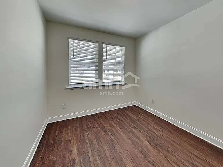13018 Redwind Dr — Photo 19