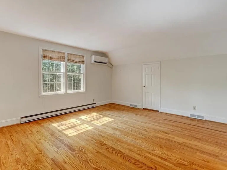 1804 Madison Ave — Photo 14