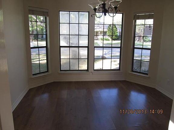 5th image of 410 Wind Wood Dr