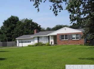 25 Whitney Dr, Valatie, NY 12184