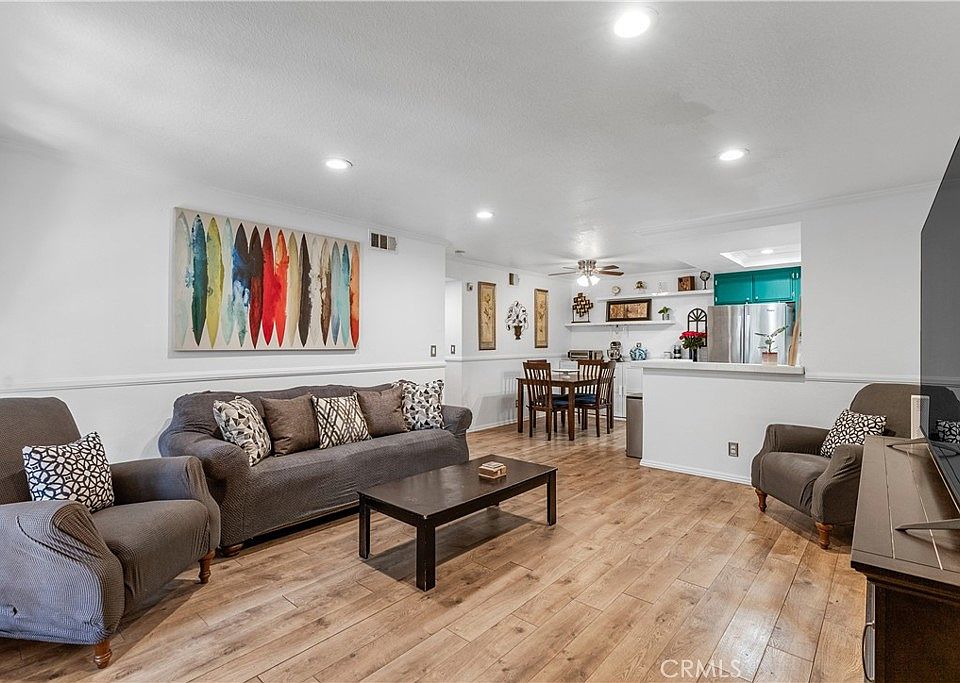 1st image of 27347 Nicole Dr