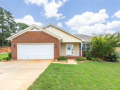 11 Angel Cir, Jacksonville, AL, 36277