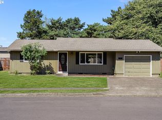 3309 E Coffey Ln, Newberg, OR