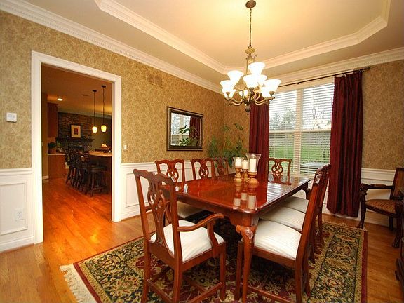 4th image of 6734 Surlyn Ct