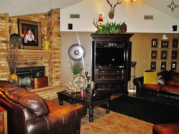 3rd image of 1514 Cordoba Ln