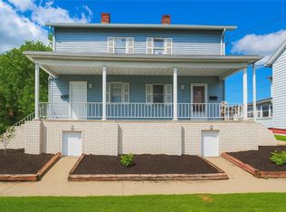 832-834 E Washington St, Mount Pleasant, PA 15666