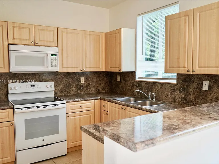 1475 SE 24th Ct #246 — Photo 10
