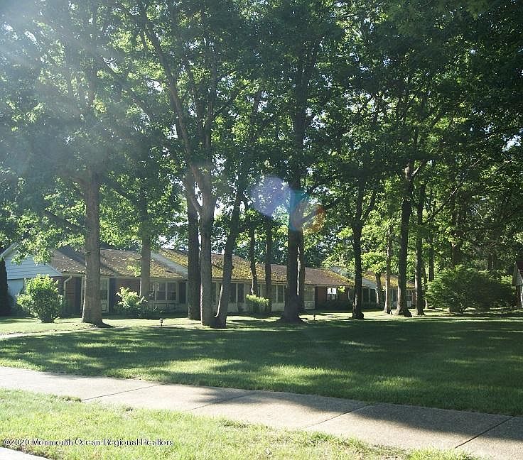 1st image of 274 Kingston Ct