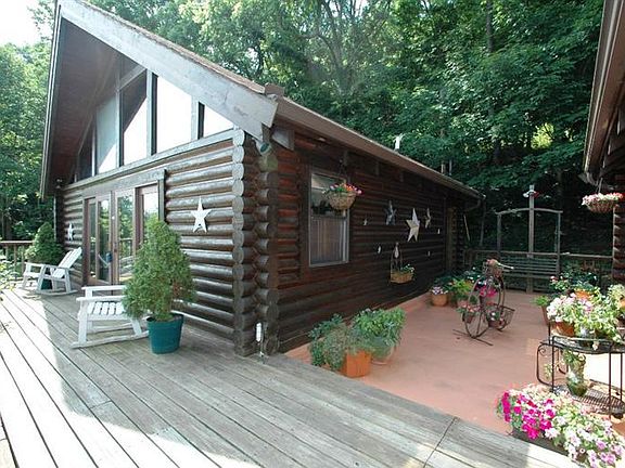 Log A-frame office/library