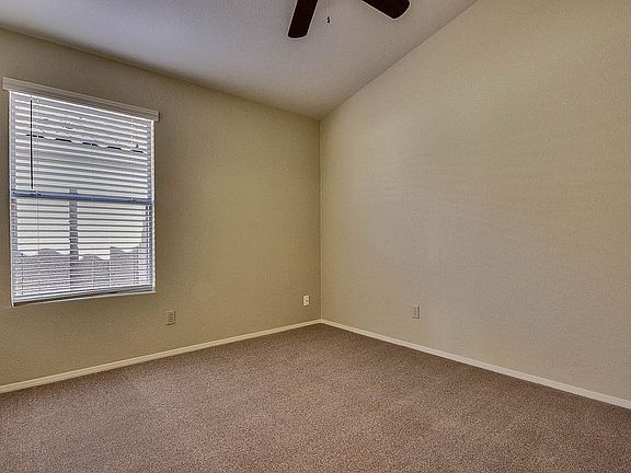 4th image of 1558 S Longmore Ct