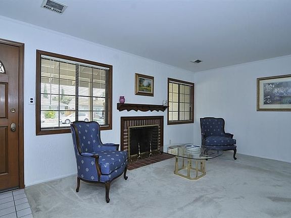 2nd image of 2378 Vargas Pl