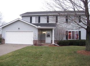28713 Simmons Rd, Perrysburg, OH 43551