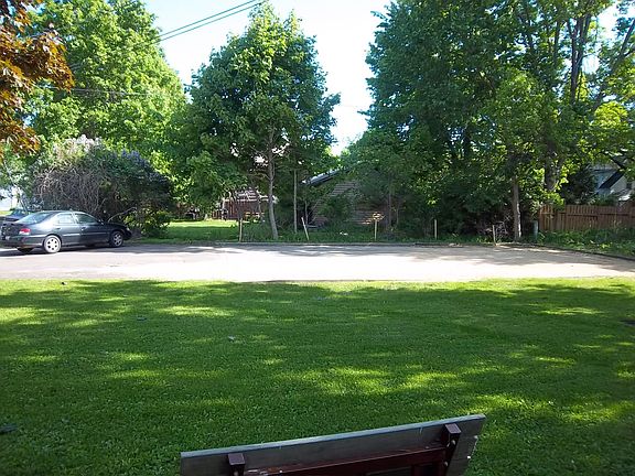 nice yard next to driveway