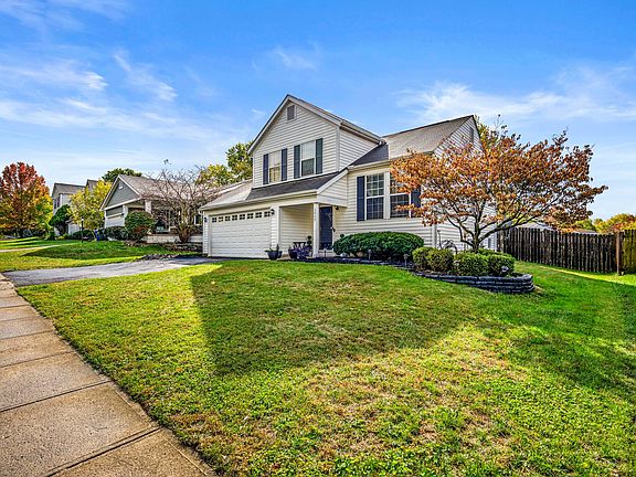 3rd image of 3909 Deer Knoll Dr