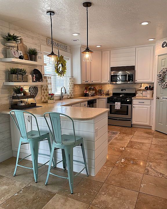 Main kitchen