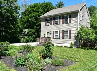 182 Hicks St, Portland, ME 04103