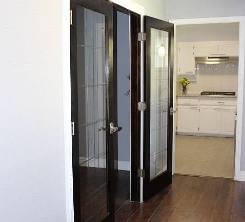4th image of 7316 Riviera Dr