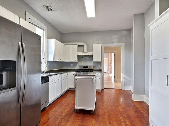 5th image of 4011 Dhemecourt St