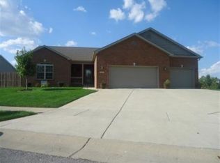 2200 Fieldstone Dr, Lafayette, IN 47909