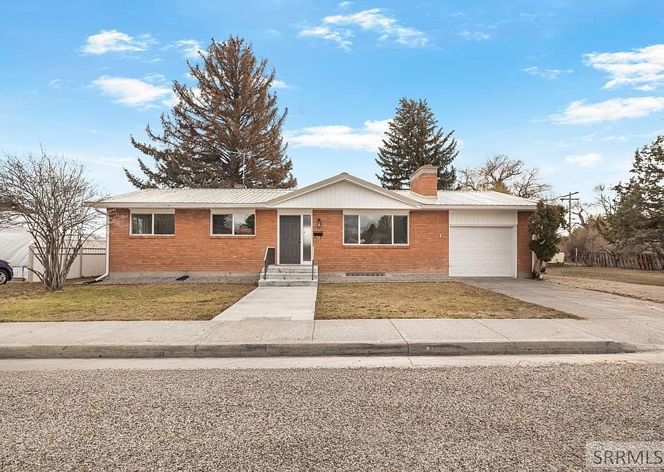 1st image of 339 Ramona Ave