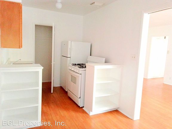 4th image of 7220 Hollywood Blvd APT 239