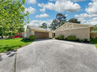 6426 Archgate Dr, Spring, TX 77373