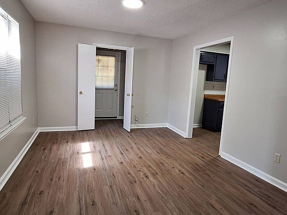 4th image of 6378 Brightwood Dr