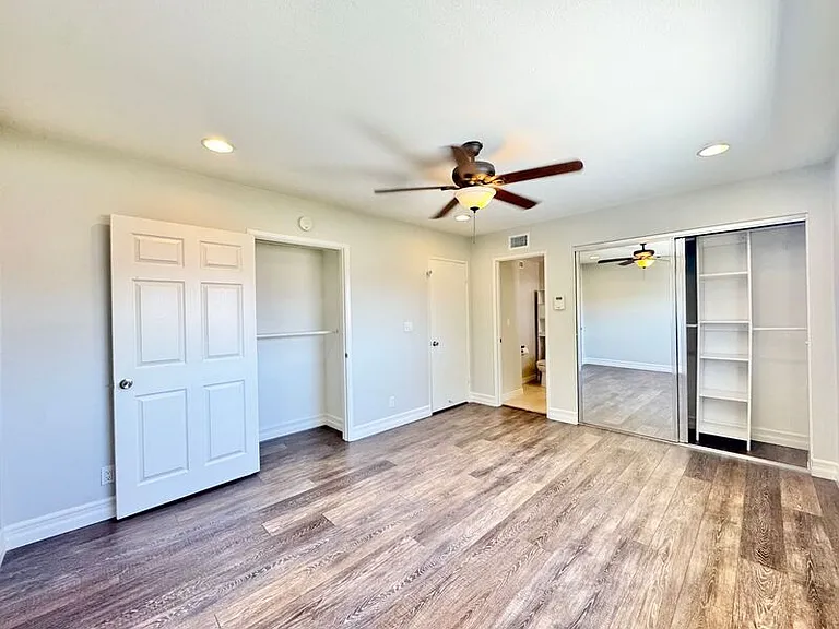 1530 Rogue St — Photo 18