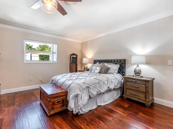 2150 NE 34 Court, Lighthouse Point, FL 33064