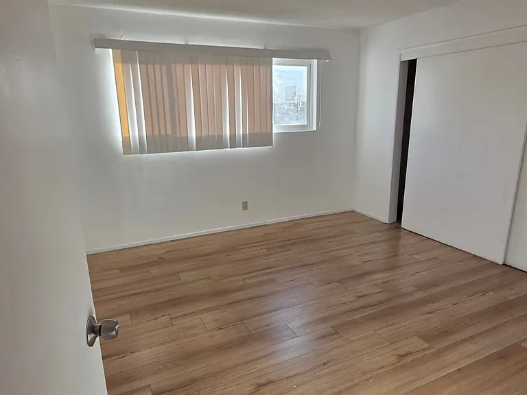 832 W Colorado Blvd #E — Photo 4