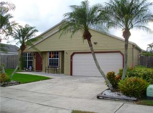 961 SW 133rd Ter, Davie, FL 33325