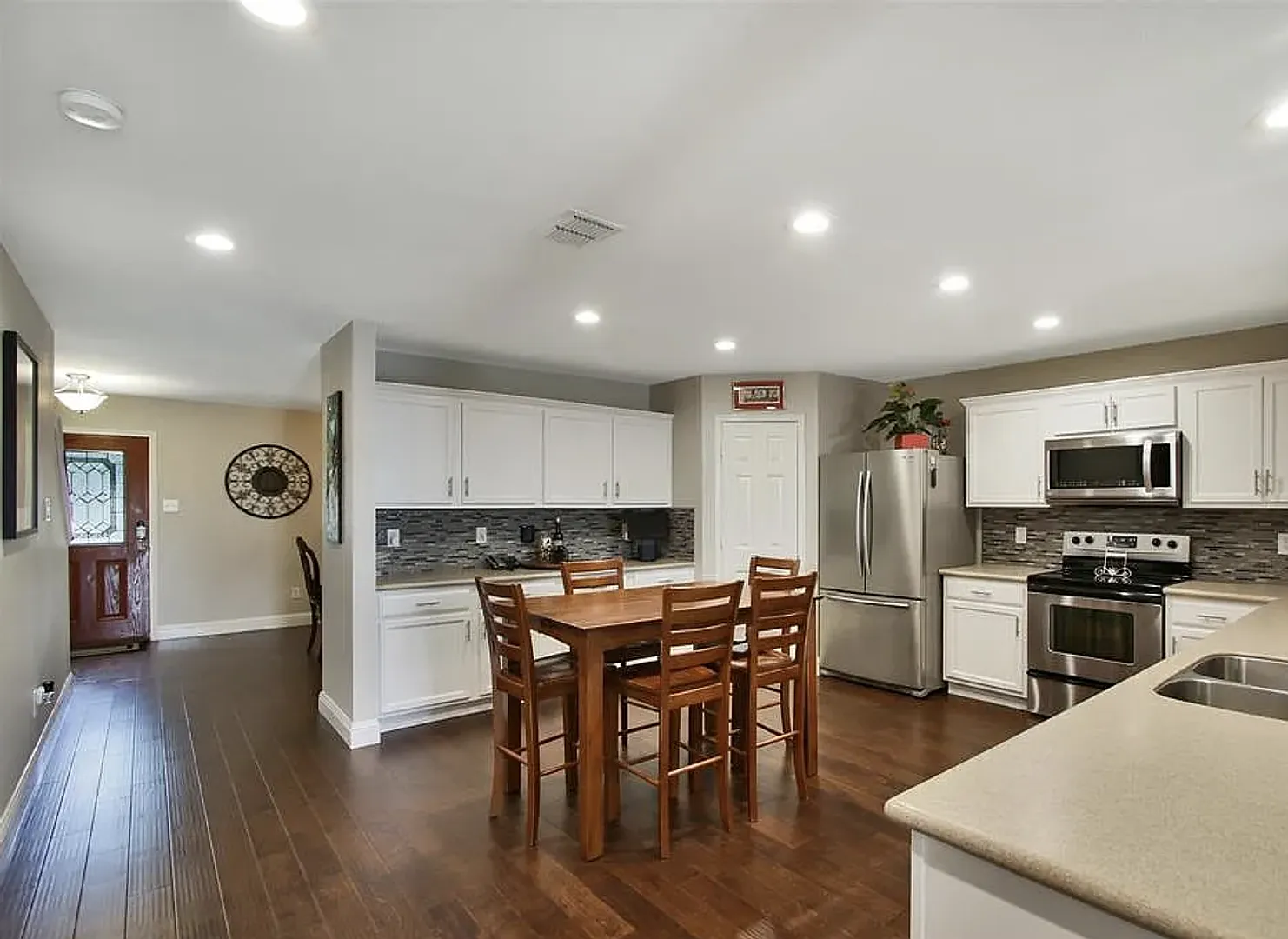Spacious 5-Bedroom Home in Allen with Office, 2 Living Areas & First-Floor Primary Suite — Photo 3