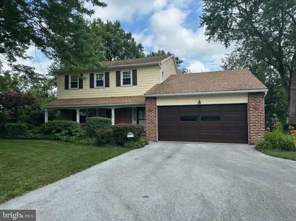 1595 Virmay Dr, Gilbertsville, PA 19525