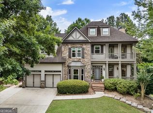 6082 Grand Loop Rd, Sugar Hill, GA 30518