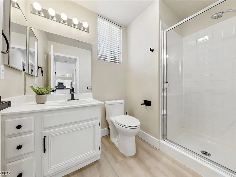 2551 Williamsburg St — Photo 22