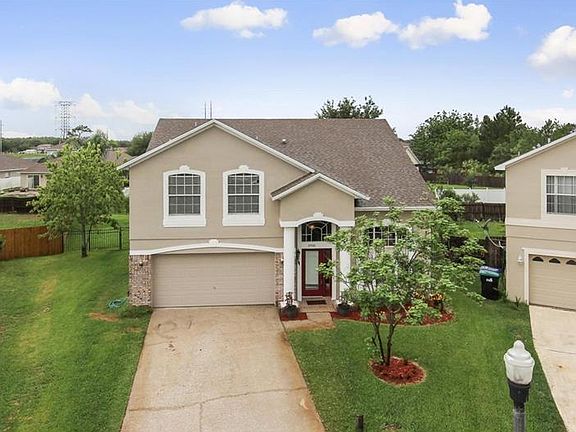 2nd image of 19501 Glen Elm Way #1