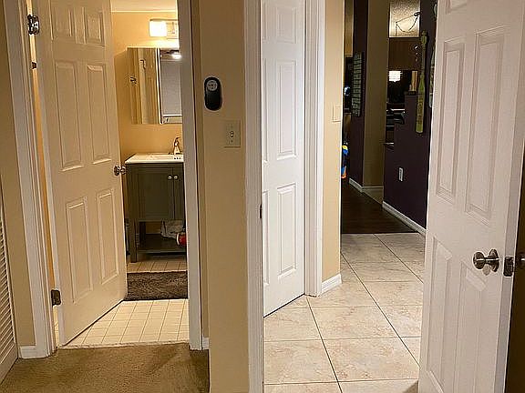 2nd image of 16205 Glenmoor Dr