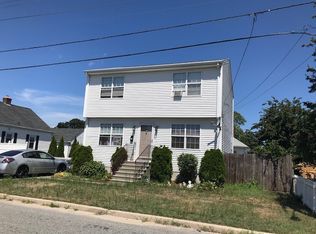 105 3rd Ave, Cranston, RI 02910