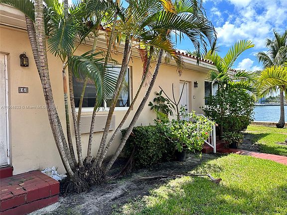 2nd image of 2160 W Bay Dr #1-5