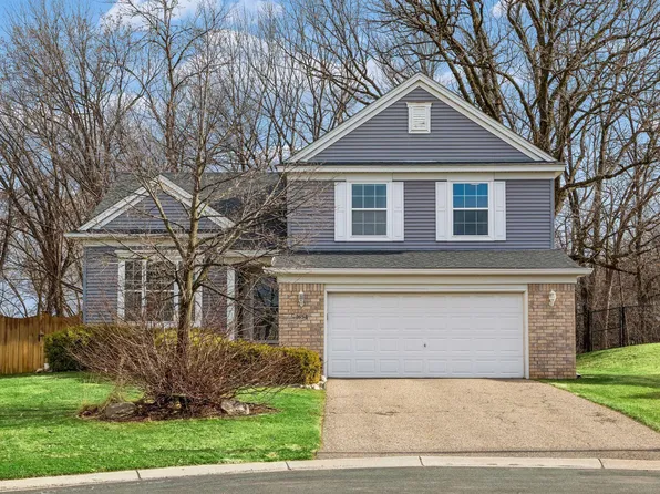 1658 Oakbrooke Cir, Eagan, MN 55122