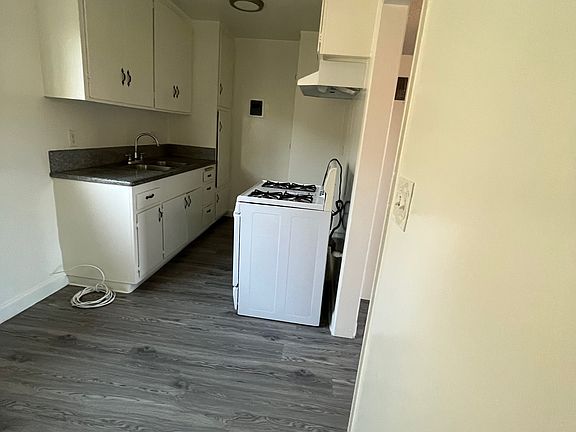 4th image of 9301 Sepulveda Blvd #22