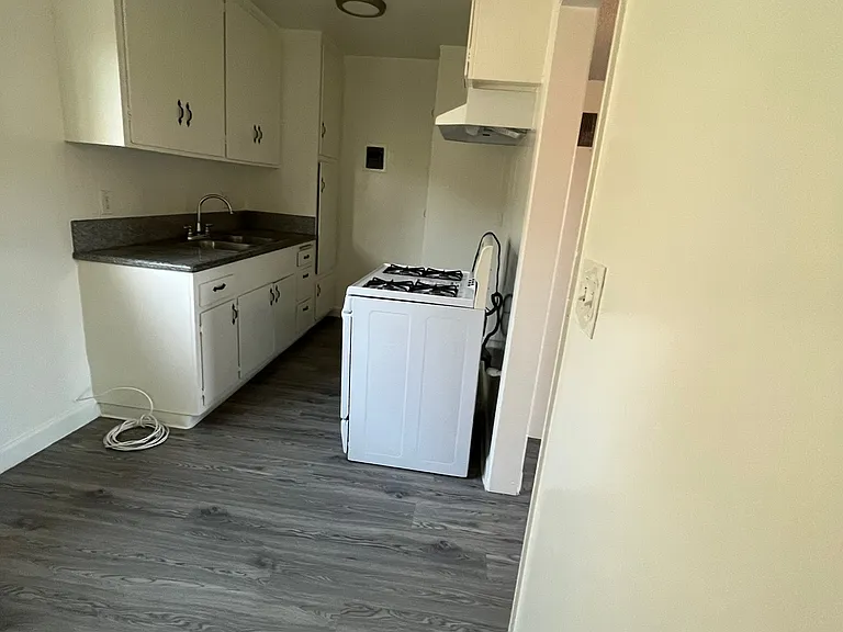9301 Sepulveda Blvd #22 — Photo 4