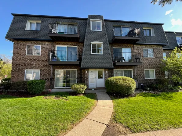 9409 Bay Colony Dr APT 1E, Des Plaines, IL 60016