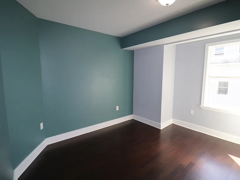 73 Franklin Ter #2 — Photo 12