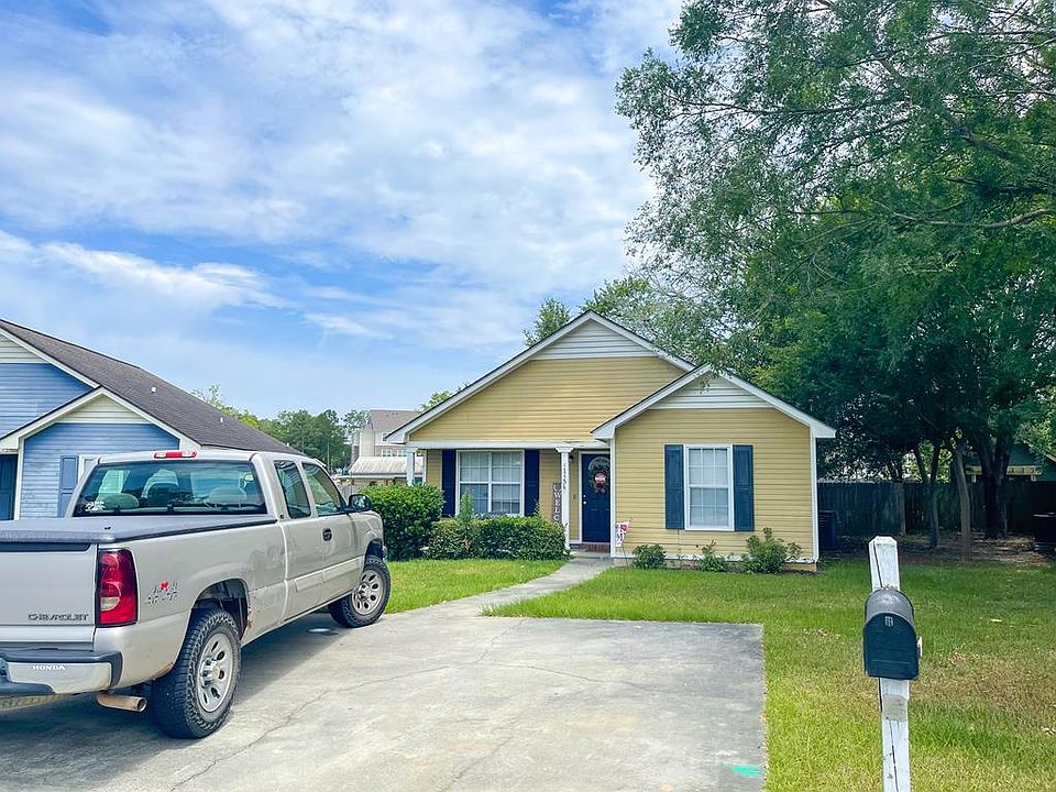 1st image of 4143 Hamilton Cir