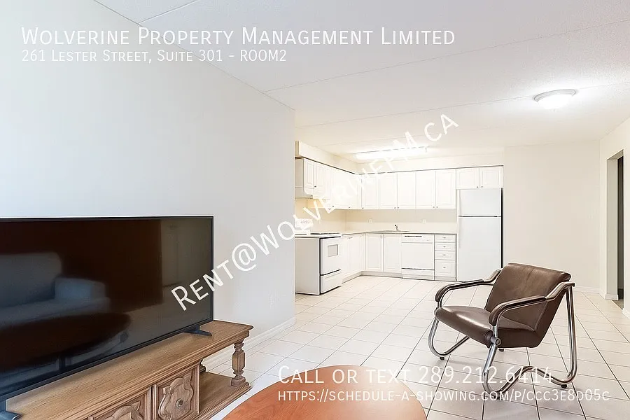 5 Student condo in the middle of Waterloo's universities — Photo 3