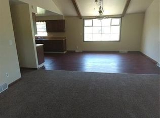 5068 N Stewart Rd, Buffalo, NY 14219