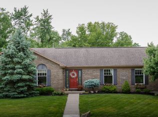 1851 Beacon Hl, Fort Wright, KY 41011